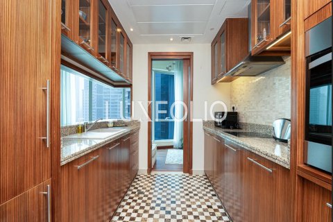 Купить квартиру в Дубай Марине, Дубай: 2 спальни, 137м², № 45772 - фото 6