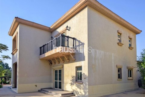 Villa en Jumeirah Islands, Dubai, 4 dormitorios, 543 m², № 44307 - foto 5