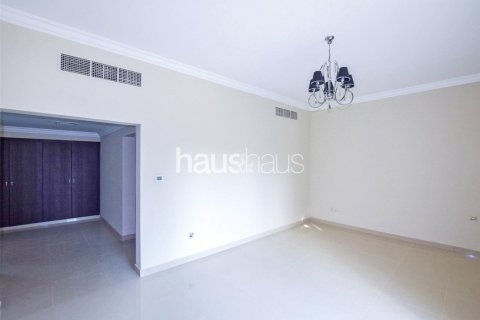 Villa en Jumeirah Islands, Dubai, 4 dormitorios, 543 m², № 44307 - foto 12