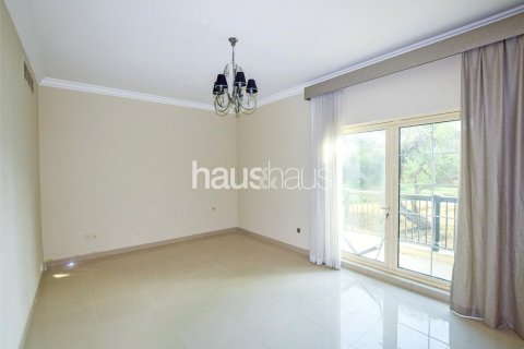 Villa en Jumeirah Islands, Dubai, 4 dormitorios, 543 m², № 44307 - foto 11