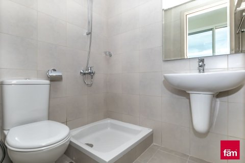 Townhouse in Dubai Sports City, Dubai 4 bedrooms, 173.6 sq.m. № 141927 - photo 25