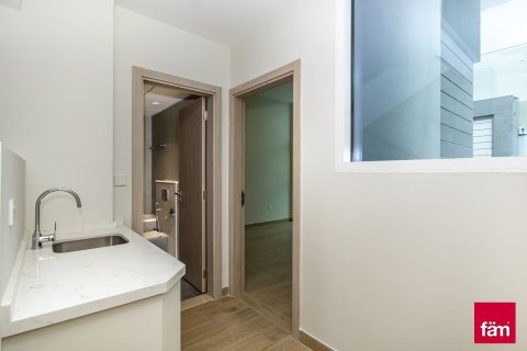 Townhouse in Dubai Sports City, Dubai 4 bedrooms, 173.6 sq.m. № 141927 - photo 21