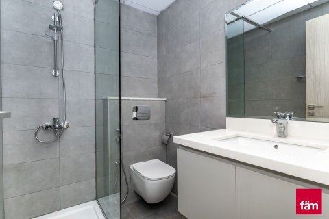 Townhouse in Dubai Sports City, Dubai 4 bedrooms, 173.6 sq.m. № 141927 - photo 14