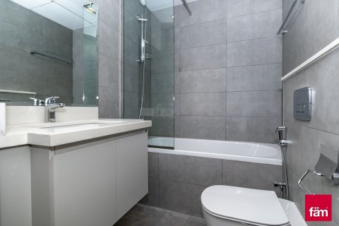 Townhouse in Dubai Sports City, Dubai 4 bedrooms, 173.6 sq.m. № 141927 - photo 26