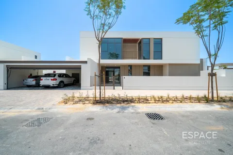 Villa à Al Furjan, Dubai, 5 chambres, 473 m², № 61812