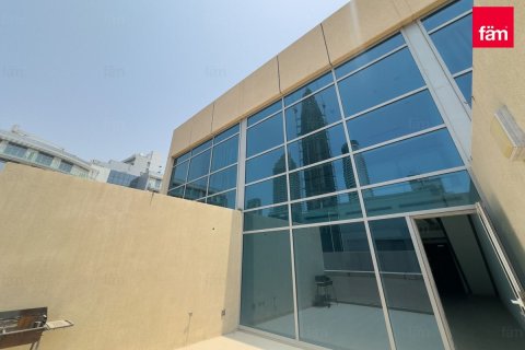 Appartement à Business Bay, Dubai, 1 chambre, 145 m², № 134881 - photo 4