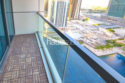 Apartamento en Jumeirah Lake Towers, Dubai, 1 dormitorio, 71 m², № 45119 - foto 7