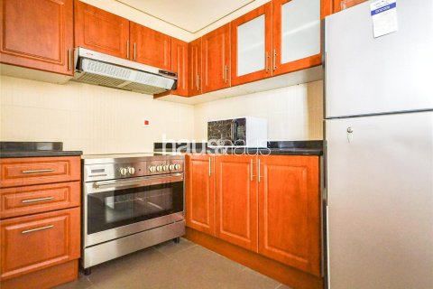 Apartamento en Jumeirah Lake Towers, Dubai, 1 dormitorio, 71 m², № 45119 - foto 5