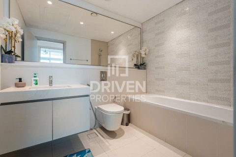 Apartamento en EMAAR Beachfront, Dubai Harbour, Dubai, 2 dormitorios, 129.51 m², № 140963 - foto 18