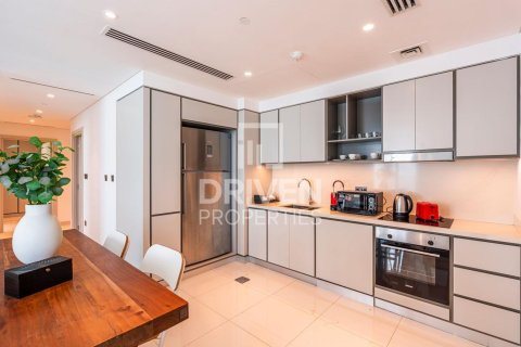 Apartamento en EMAAR Beachfront, Dubai Harbour, Dubai, 2 dormitorios, 129.51 m², № 140963 - foto 13