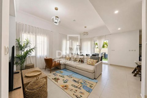 Villa in Casa Viva, Serena, Dubai 3 bedrooms, 259.85 sq.m. № 140973