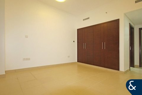 Apartment in BURJ VIEWS in Downtown Dubai (Downtown Burj Dubai), Dubai 1 bedroom, 114 sq.m. № 75539 - photo 9