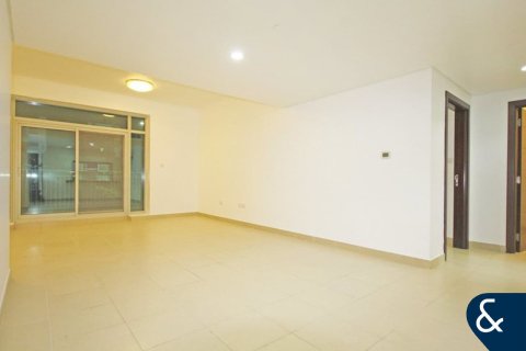 Apartment in BURJ VIEWS in Downtown Dubai (Downtown Burj Dubai), Dubai 1 bedroom, 114 sq.m. № 75539 - photo 11