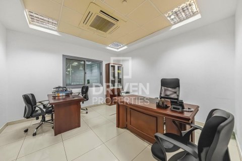 Купить земельный участок в Джабаль-Али, Дубай: 3251.61м², № 130088 - фото 25