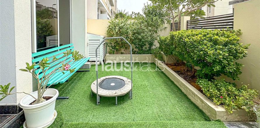 Maison de ville à Jumeirah Village Circle, Dubai, 4 chambres, 332 m², № 43666
