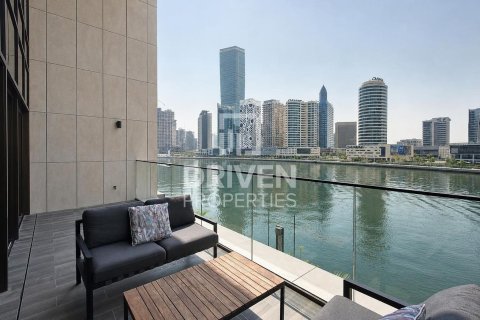Снять в аренду квартиру в Бизнес-Бэе, Дубай: 2 спальни, 183.95м², № 128146 - фото 23