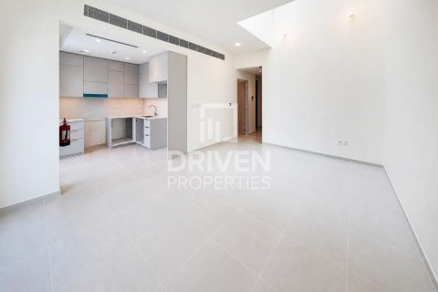 Villa à Arabian Ranches 3, Dubai, 3 chambres, 127.56 m², № 128127 - photo 2