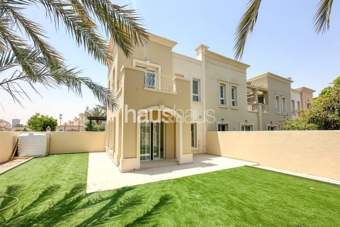Вилла в The Springs, Дубай, 2 спальни, 317м², № 45042