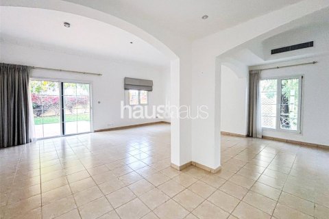 فيلا في Meadows, دبي 3 غرف نوم, 320 م² رقم 45045 - صورة 16