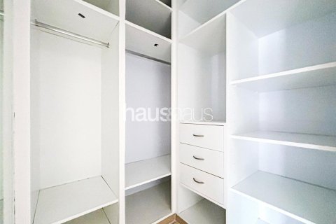 فيلا في Meadows, دبي 3 غرف نوم, 320 م² رقم 45045 - صورة 13