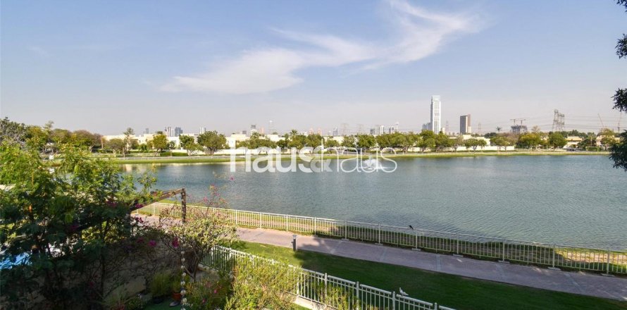 Villa in Meadows, Dubai 4 bedrooms, 381 sq.m. № 43857