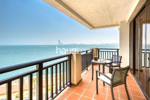 Appartement à Palm Jumeirah, Dubai, 1 chambre, 143 m², № 43843