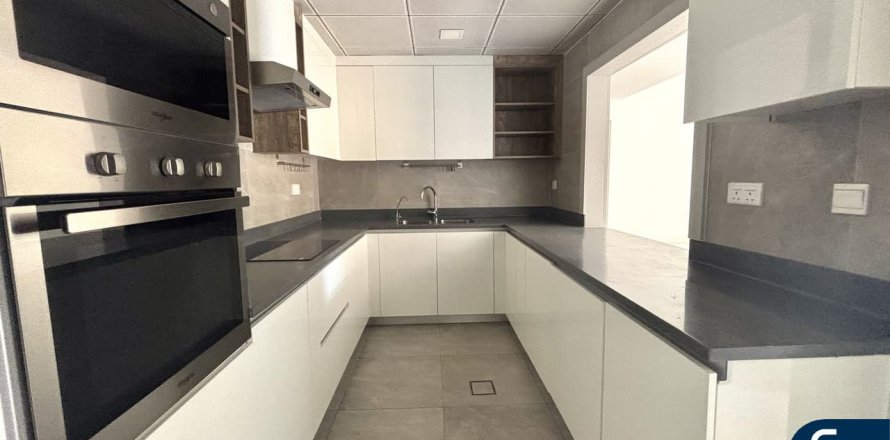 Apartment in Jumeirah Beach Residence, Dubai 3 bedrooms, 169 sq.m. № 98709