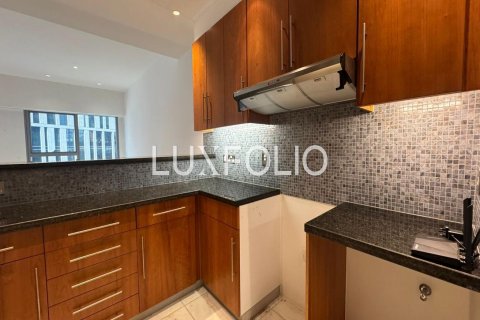 Снять в аренду квартиру в Central Park Tower, DIFC, Дубай: студию, 68м², № 45296 - фото 8