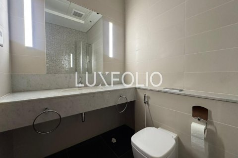 Снять в аренду квартиру в Central Park Tower, DIFC, Дубай: студию, 68м², № 45296 - фото 15