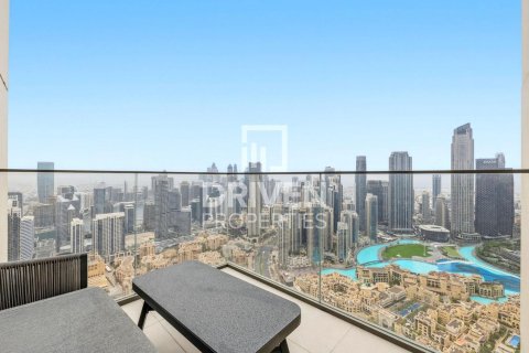 شقة في Burj Royale, وسط مدينة دبي, دبي 3 غرف نوم, 127.09 م² رقم 136947 - صورة 2