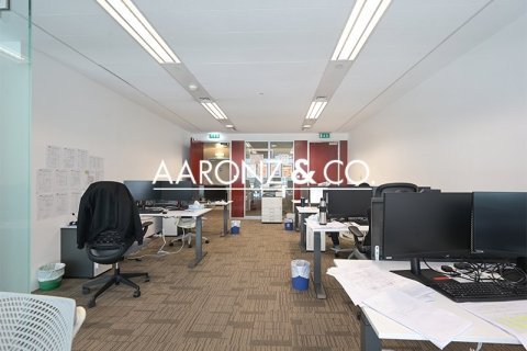 Bureau à Sheikh Zayed Road, Dubai, 79 m², № 95358