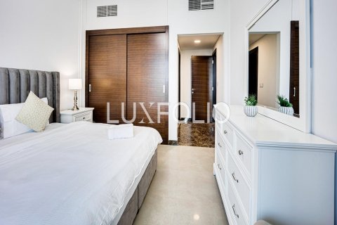 Apartment in Dubai Marina, Dubai 1 bedroom, 80 sq.m. № 45773 - photo 26
