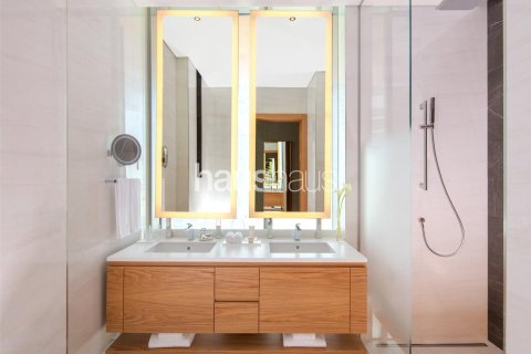 Duplex in Business Bay, Dubai 2 bedrooms, 178 sq.m. № 45088 - photo 5