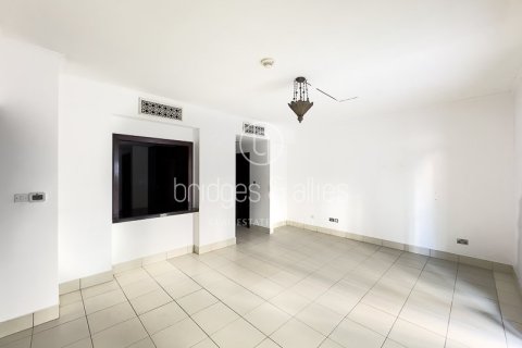 Apartment in Old Town, Dubai 1 bedroom, 92 sq.m. № 111988 - photo 18