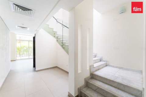 Townhouse in Dubai 3 bedrooms, 278.6 sq.m. № 111989 - photo 18