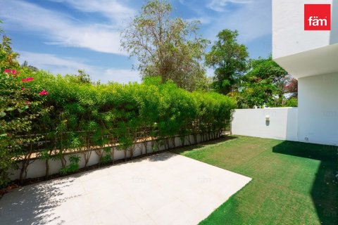 Townhouse in Dubai 3 bedrooms, 278.6 sq.m. № 111989 - photo 21