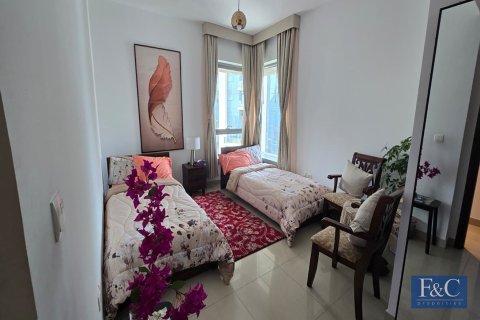 Apartment in Downtown Dubai (Downtown Burj Dubai), Dubai 2 bedrooms, 138 sq.m. № 103821 - photo 17