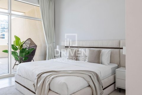 Apartment in Bay Square, Business Bay, Dubai 1 bedroom, 144.56 sq.m. № 138312 - photo 14