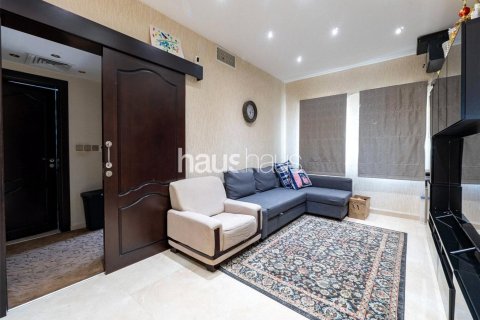 Villa in Meadows, Dubai 6 bedrooms, 457 sq.m. № 43860 - photo 18
