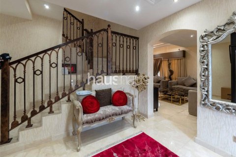 Villa in Meadows, Dubai 6 bedrooms, 457 sq.m. № 43860 - photo 27