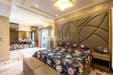 Villa in Meadows, Dubai 6 bedrooms, 457 sq.m. № 43860 - photo 19