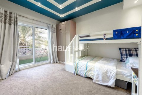 Villa in Meadows, Dubai 6 bedrooms, 457 sq.m. № 43860 - photo 17