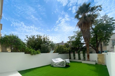Maison de ville à The Springs, Dubai, 2 chambres, 152 m², № 43858