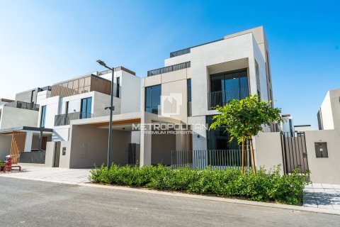 Villa in Arabian Ranches 3, Dubai 4 bedrooms, 431 sq.m. № 74090 - photo 19