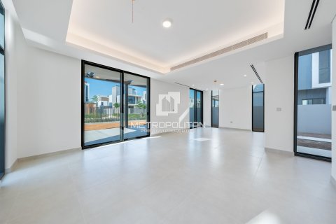 Villa in Arabian Ranches 3, Dubai 4 bedrooms, 431 sq.m. № 74090 - photo 2