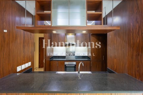Apartment in Downtown Dubai (Downtown Burj Dubai), Dubai 1 bedroom, 95.03976900 sq.m. № 101401 - photo 3