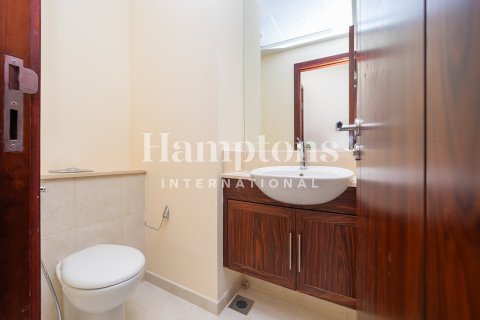 Apartment in Downtown Dubai (Downtown Burj Dubai), Dubai 1 bedroom, 95.03976900 sq.m. № 101401 - photo 8