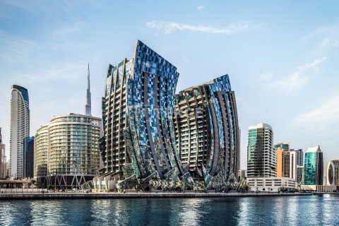 Appartement à Business Bay, Dubai, 2 chambres, 186 m², № 5034
