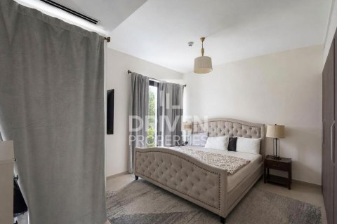 Снять в аренду таунхаус в Elan, Tilal Al Ghaf, Дубай: 3 спальни, 141.12м², № 128163 - фото 10