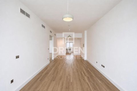 Apartment in Azure Residences, Palm Jumeirah, Dubai 2 bedrooms, 187.48 sq.m. № 128164 - photo 7